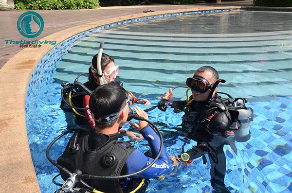 12/12正式上線！PADI 最新課程【休閑潛水員Resort Diver】 丨 一天拿證，潛遍全球